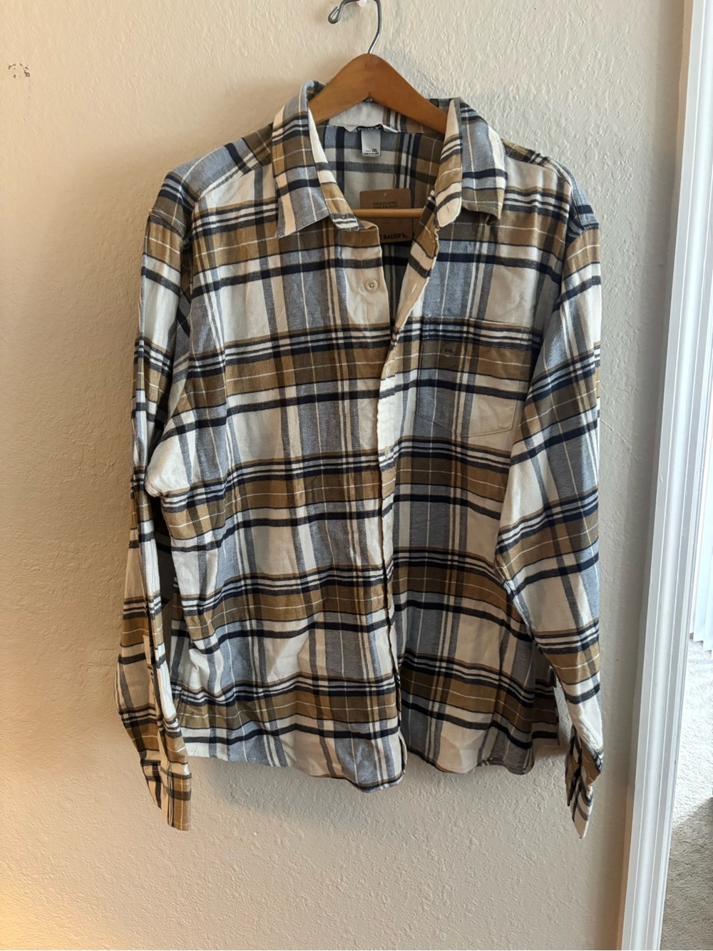 NWT Eddie Bauer Men's Plaid Button-Up Shirt - White, Tan & Blue 2XL